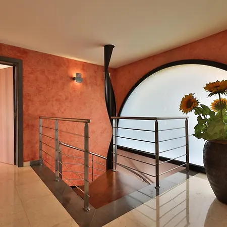 Luxusvilla Coralina Mit Eigenem Zugang Zum Meer, Pool, Eigener Hauswart