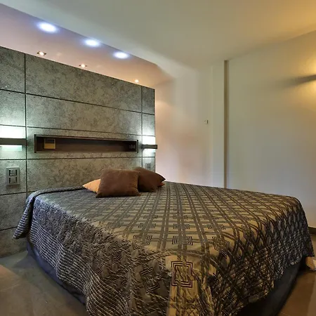 Дом отдыха Luxus Corallina - Direkt Am Mit Pool Und Jacuzzi By Riviera Homelife *