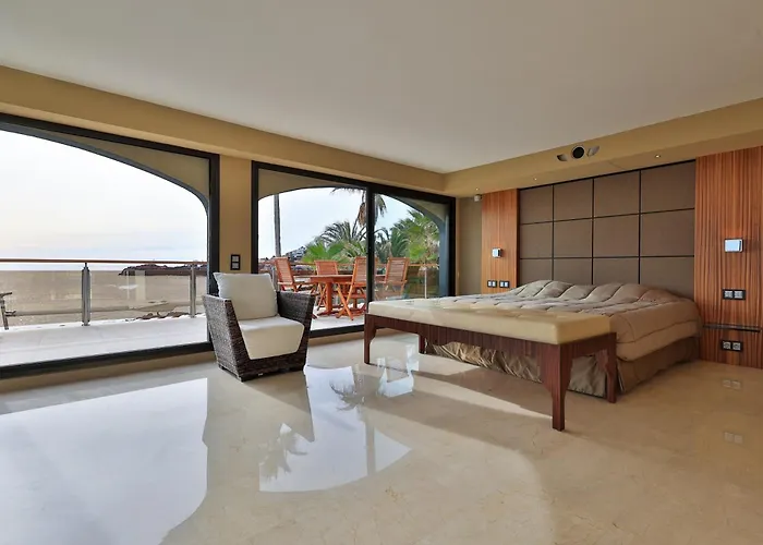 Luxus Corallina - Direkt Am Mit Pool Und Jacuzzi By Riviera Homelife Ferienhaus *